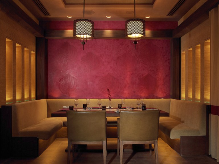 Indigo - Colorful Private table